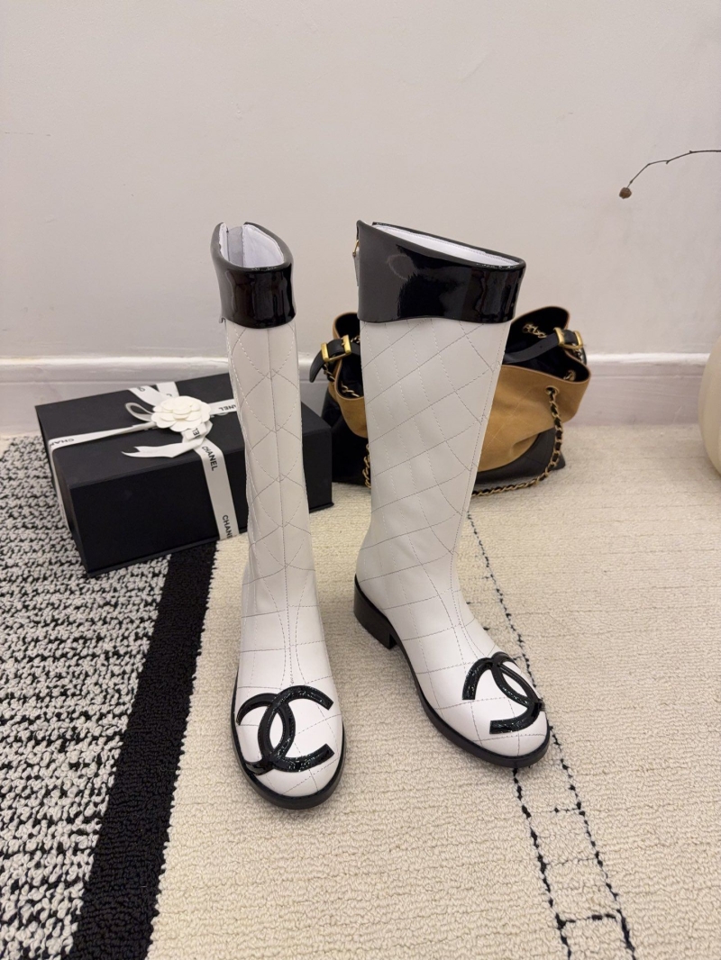 Ch**el boots